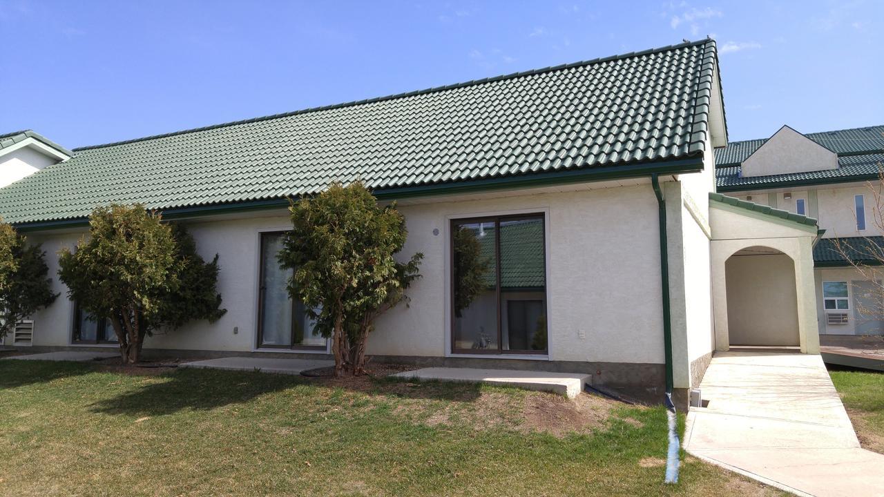 Garden Court Motel Manning Kültér fotó
