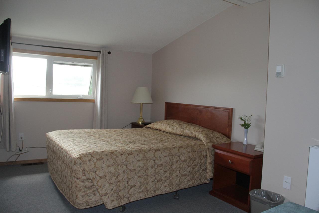 Garden Court Motel Manning Kültér fotó
