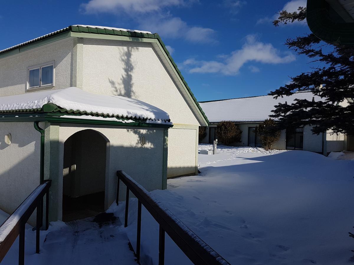 Garden Court Motel Manning Kültér fotó